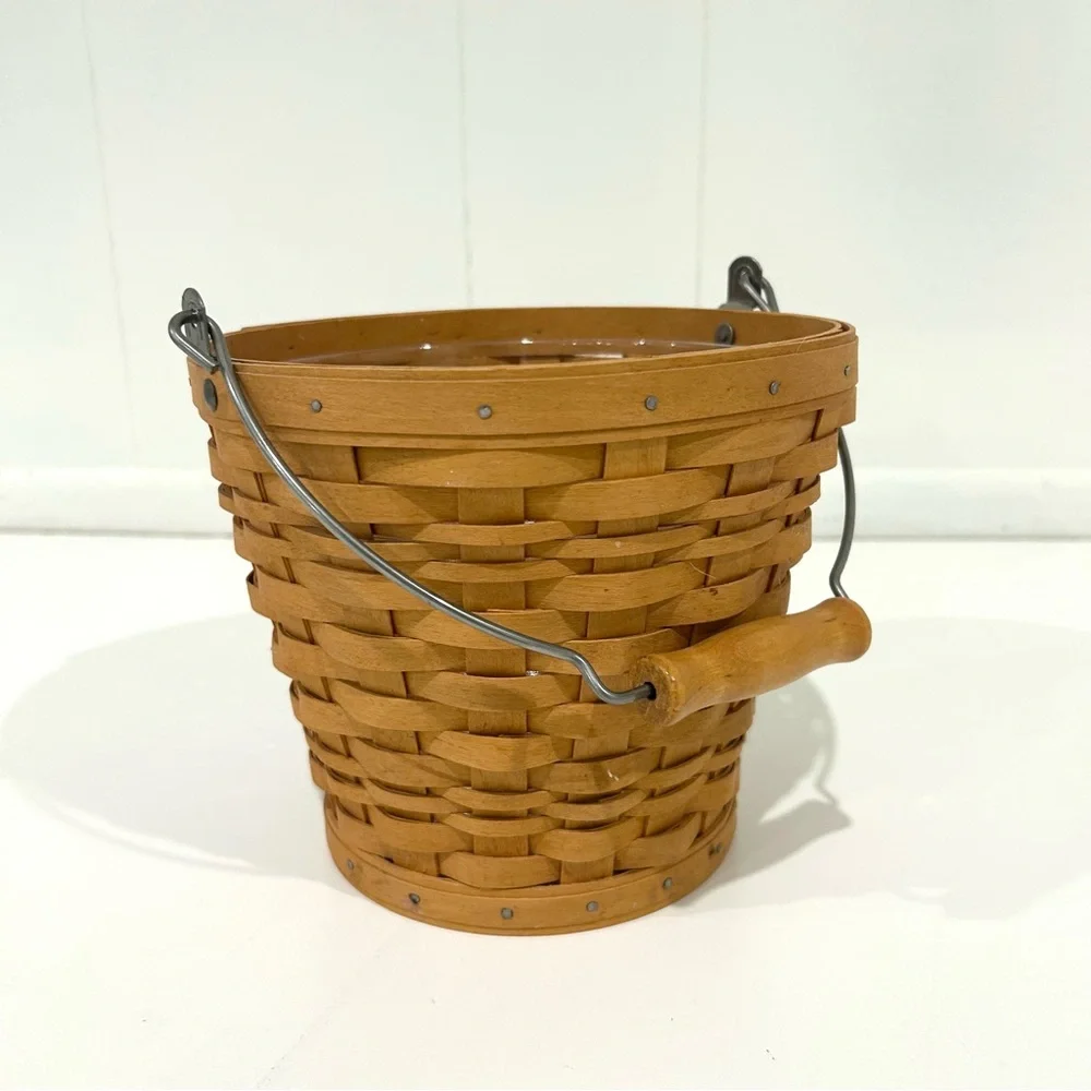 Longaberger Vintage 2002 Handwoven Classic Pail Handle Basket